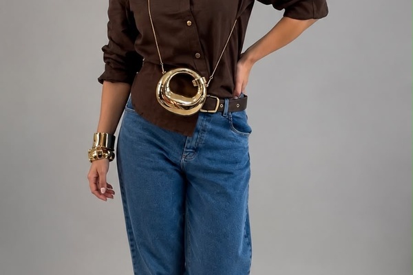Blusa camurça + Calça mom